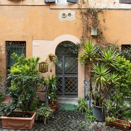 דירות רומא Iflat Small Studio In The Heart Of Trastevere מראה חיצוני תמונה